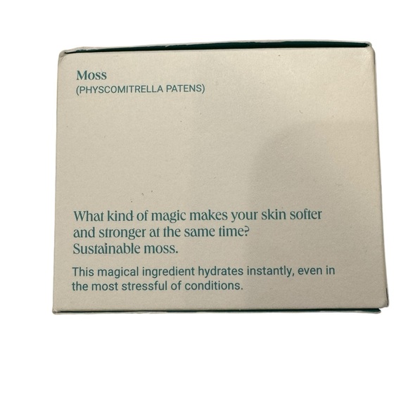 BioRepublic® SKIN CARE Magic Moss Sustainable Moss Strengthening Cream. NIB - Picture 4 of 5